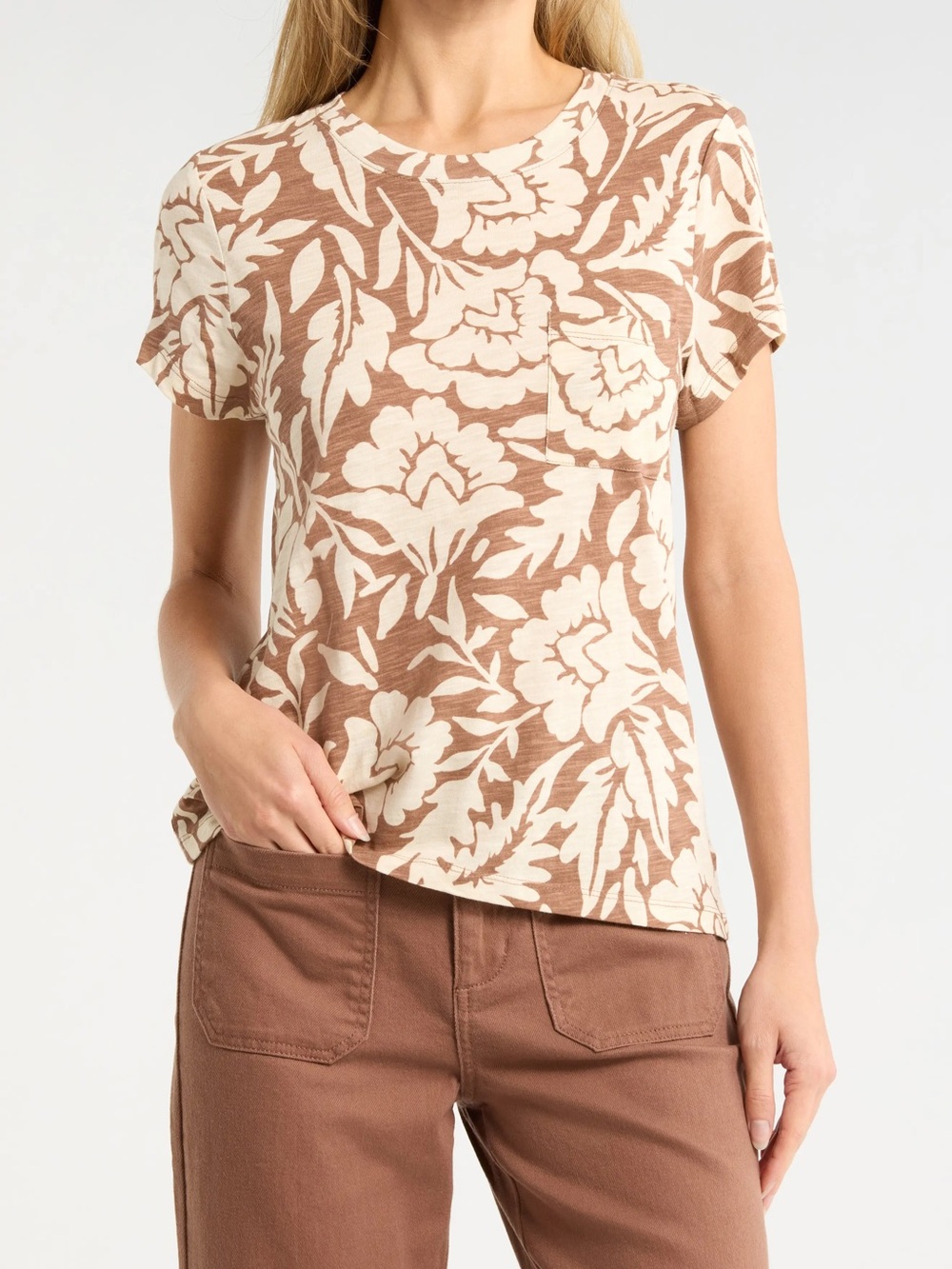 78. Sanctuary • NWT Cream & Brown Floral Pocket Tee